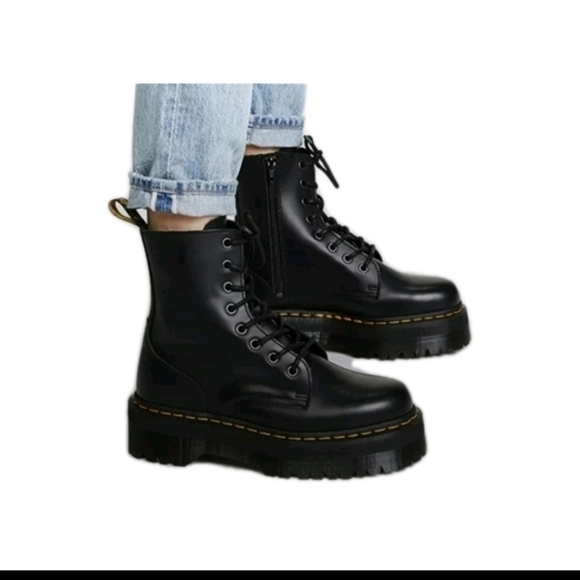 Dr. Marten Unisex Black Jadon Platform Boot In Black In Polished Smooth 9W 8M - Picture 4 of 15